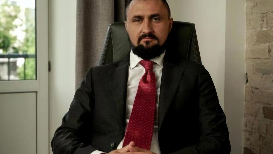 Камышин работал в компании СКМ