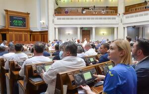 "Слугу народа" на выборах готовы поддержать 22,2% украинцев