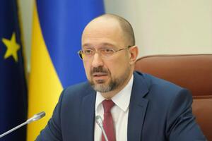 Шмыгаль (на фото) провел телефонный разговор с премьером Греции Мицотакисом