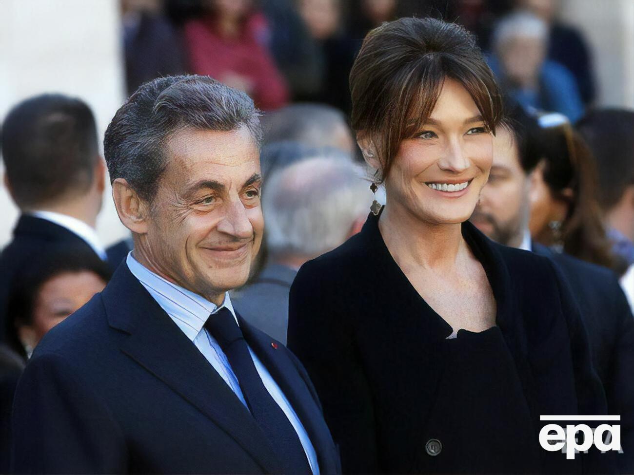 Бруни вышла замуж за Саркози в 2008 году