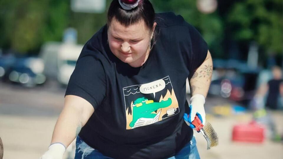 11 серпня співачка з командою чистила Софійську площу від слідів дрифту