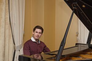 Дмитрий Гордон – младший: Уолтер Афанасьефф мне сказал: "Приходи сюда хоть каждый день, пока ты тут, играй. Я буду кайфовать"