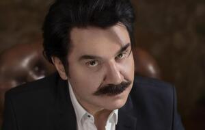 Зибров уверяет, что в перерыве между концертами и съемками занимается домашним хозяйством