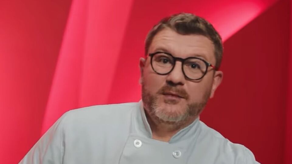 Борисов посмотрел на процесс выплавки чугуна и стали с гастрономической точки зрения