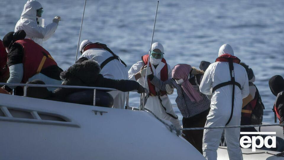 Після аварії людей доправлять у порт Мілос