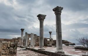 В Офісі генпрокурора сподіваються, що МКС почне розслідування щодо руйнування і експропріації Росією цінностей у Криму найближчим часом