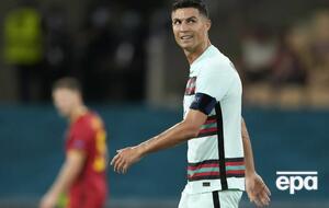 Роналду является одним из обладателей "Золотого мяча"