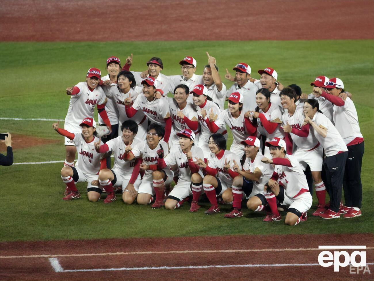 Женская сборная Японии по софтболу выиграла золото на Олимпиаде 2020
