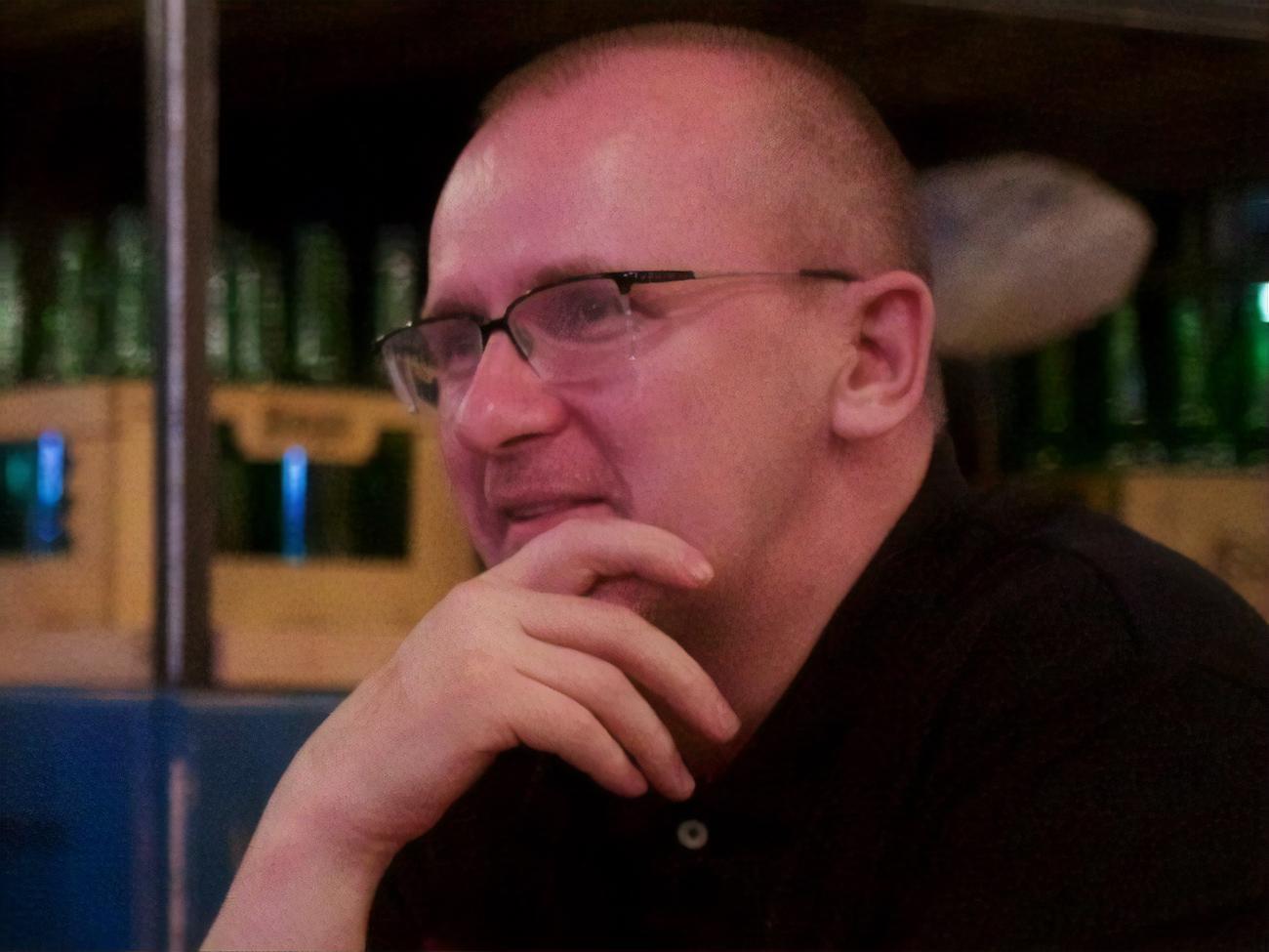 Советник главы администрации губернатора Красноярского края:&nbsp;Как люди в&nbsp;это превратились&nbsp;&ndash; в&nbsp;эту ноющую кучу дерьма?