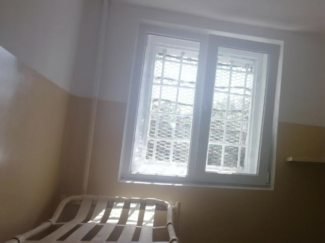 Всего в камере СИЗО находилось пять человек