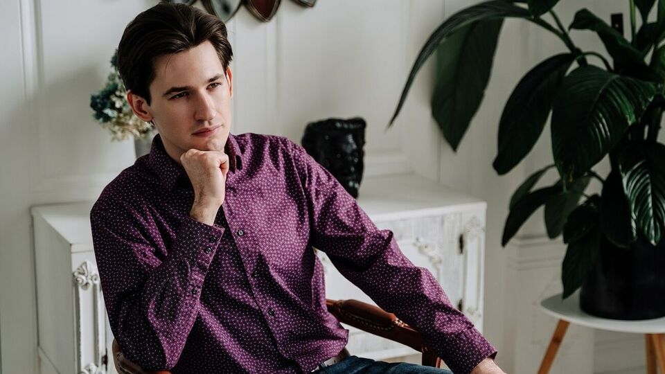 Дмитрий Гордон – младший рассказал, что Фостер подписал рекомендацию, находясь в туре в Азии