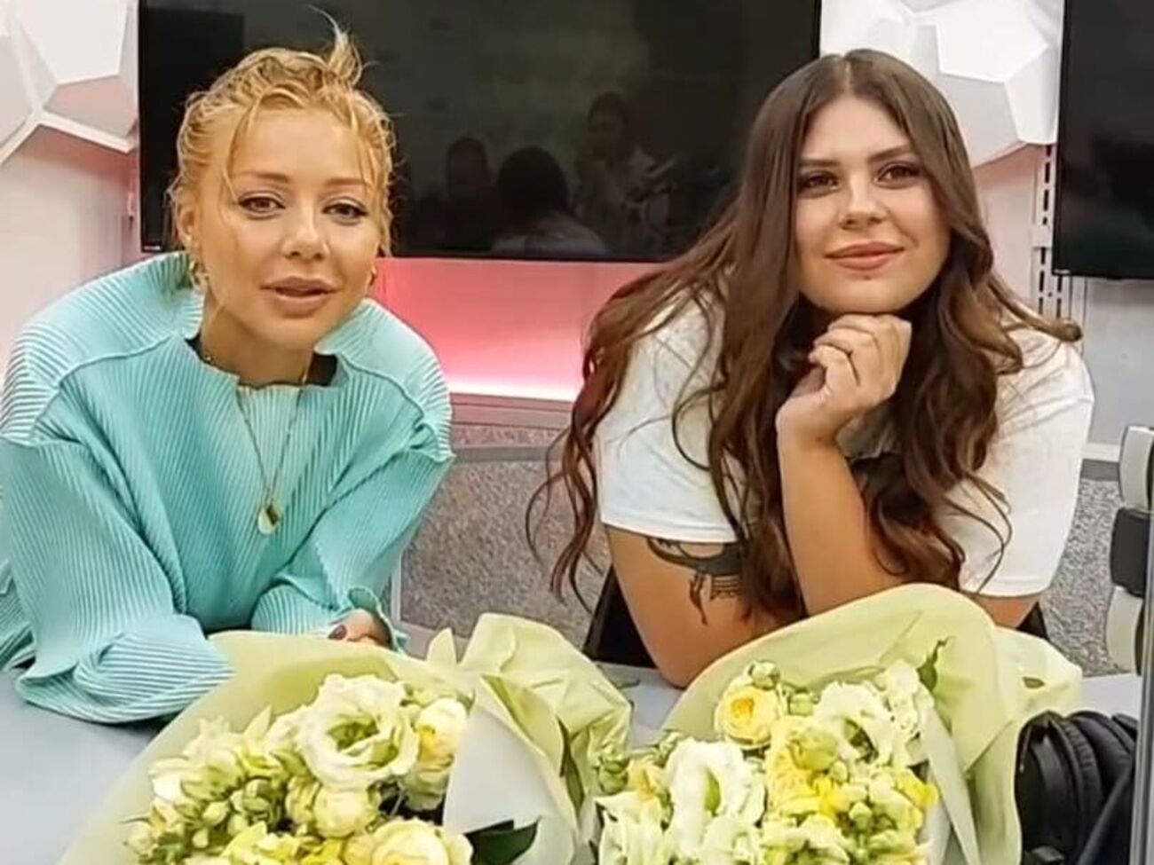 Тина Кароль:&nbsp;Зарицкая&nbsp;&ndash; единственная исполнительница, которая смогла бы так непринужденно выполнить этот будущий хит