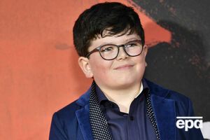 Єйтс раніше знімався у комедійній драмі "Кролик Джоджо"