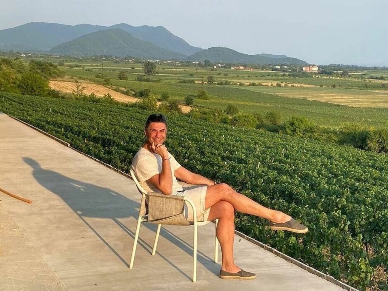 Незважаючи на критику соцмереж, Цискарідзе активно веде свій Instagram, де в нього понад 420 тис. підписників