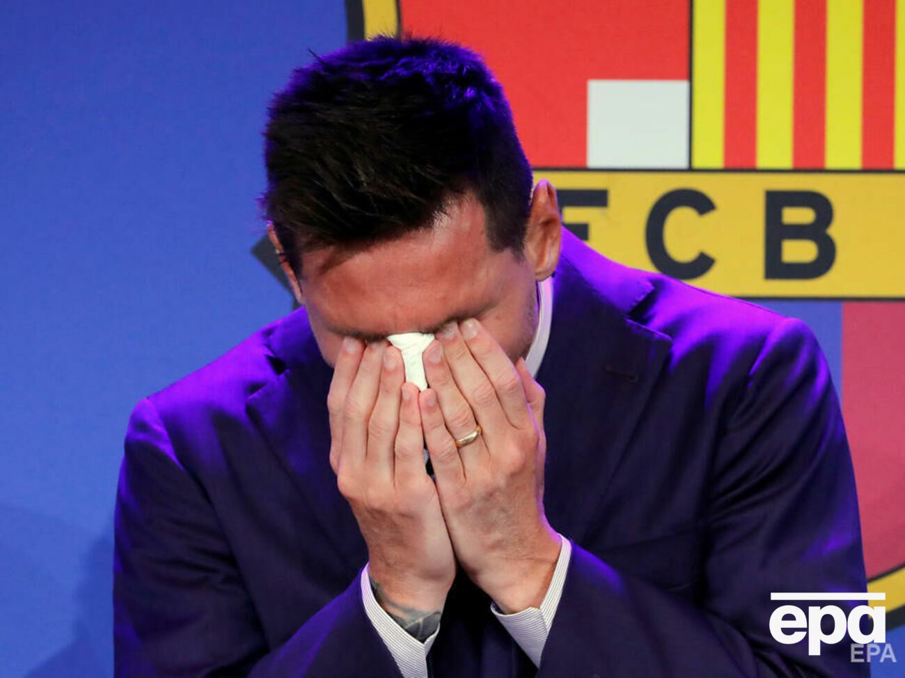 Продавець серветки Мессі вказав, що на ній є генетичний матеріал, "який годиться для клонування"