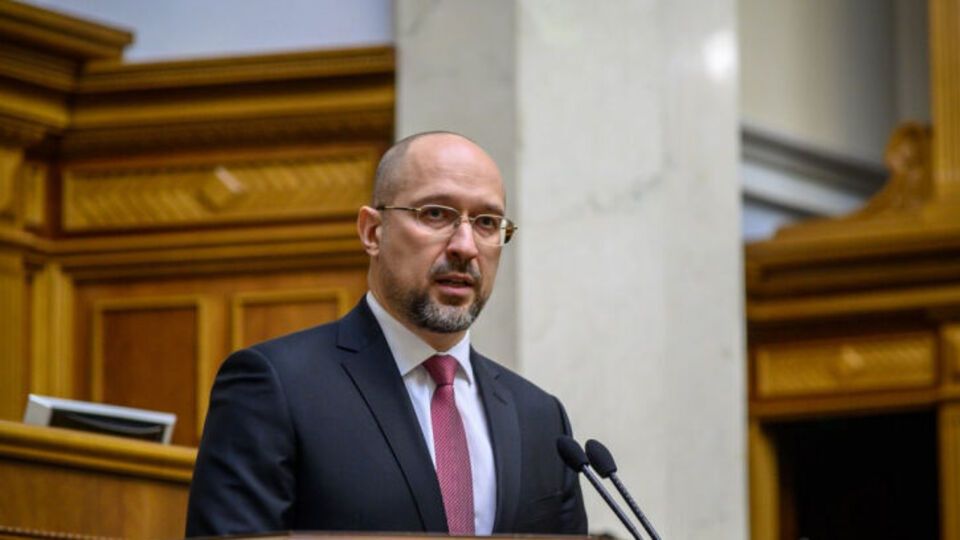 Шмигаль: Роботодавці і далі підвищують зарплати