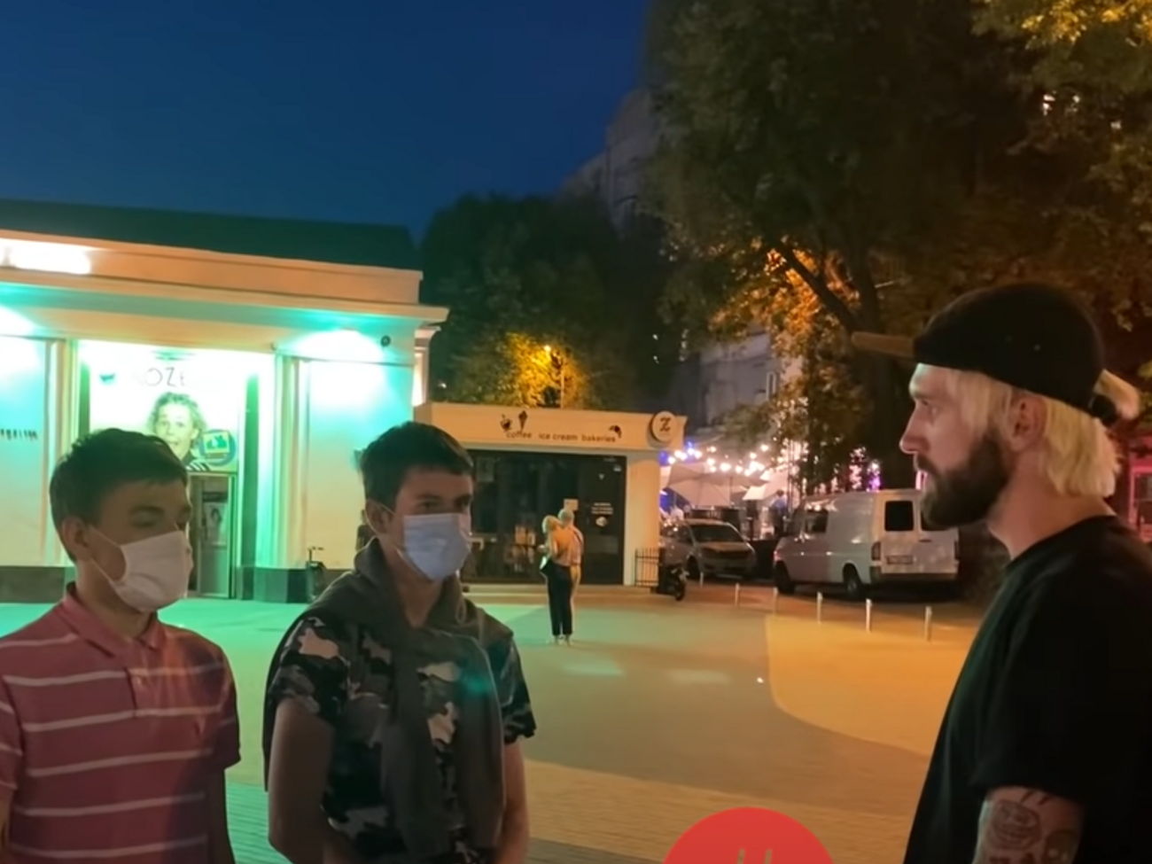 На Кужельного (справа) напали 14 августа