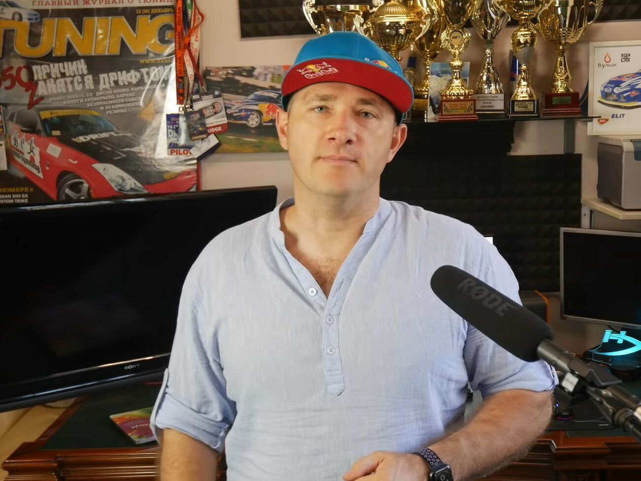 Гринчук рассказал, что к ним несколько раз приезжала полиция, но почти сразу же и уезжала