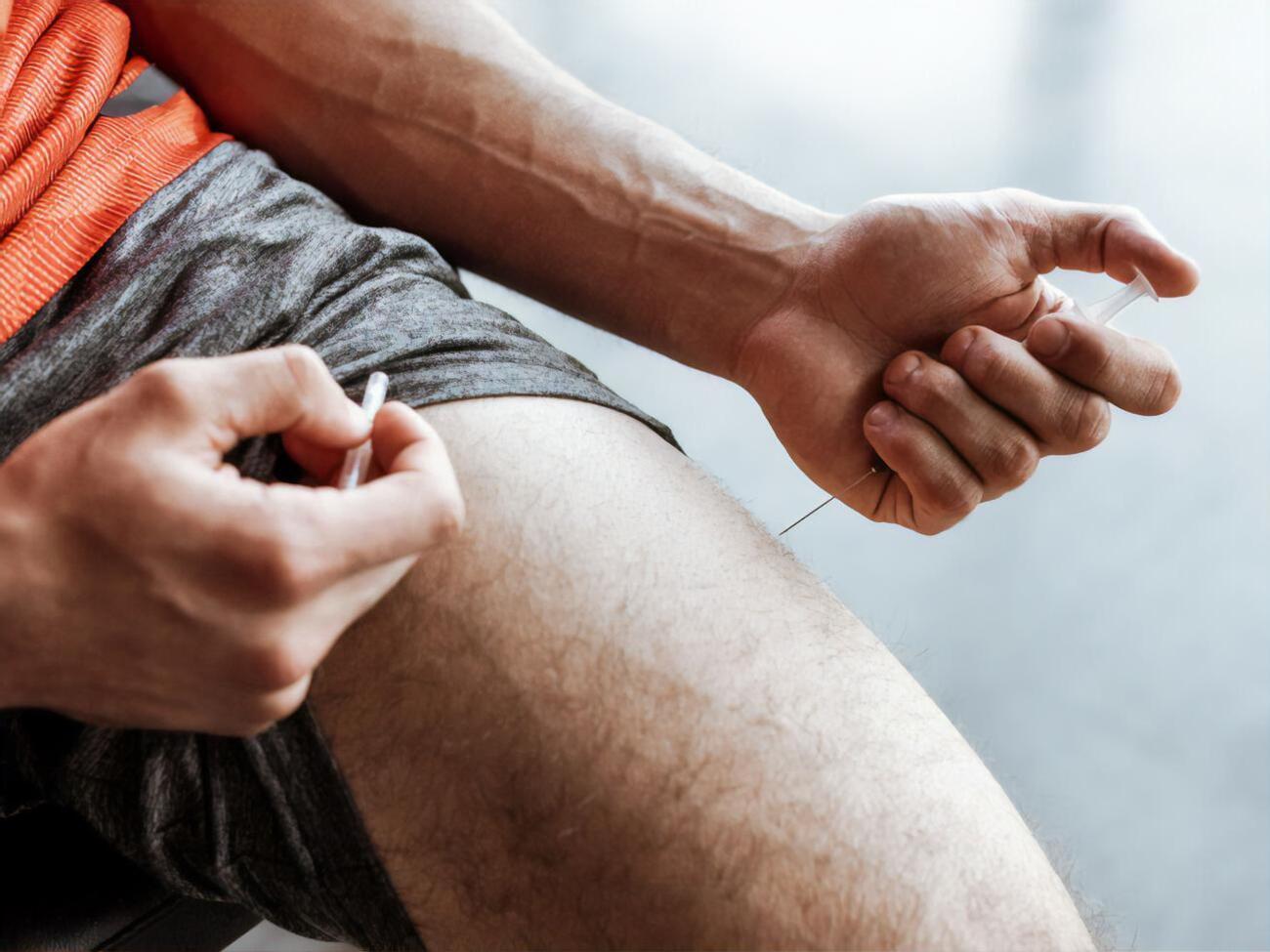 У Мінспорту раніше говорили про фінансові санкції щодо спортсменів, які вживають допінг