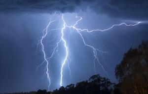 В западные области придет влажный атмосферный фронт