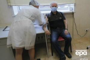 Вакцинація в Україні стартувала 24 лютого