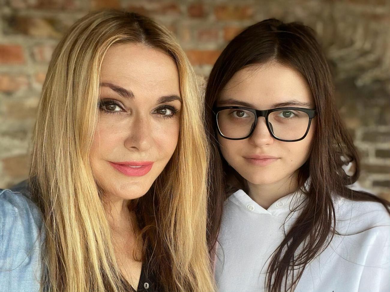 Ольга Сумская с младшей дочерью – 19-летней Анной Борисюк