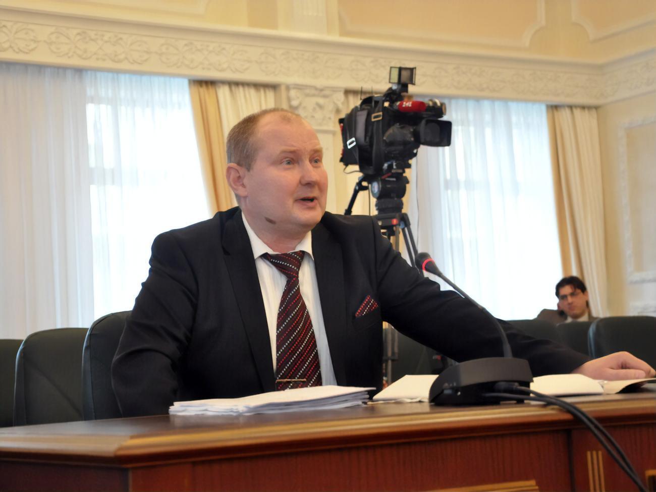 Чаус буде під домашнім арештом до середини жовтня