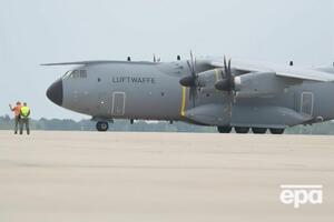Транспортний літак німецьких збройних сил може взяти на борт понад 100 осіб