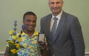 Беленюк и Кличко знакомы, но отношения у них "не близкие"