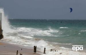 Тропический шторм "Грейс" будет усиливаться в ближайшие дни