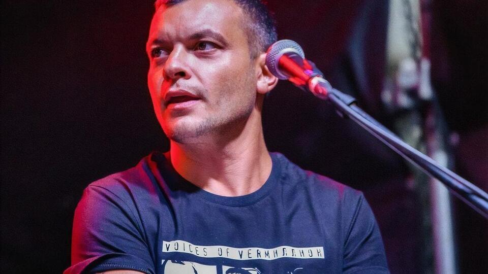 Александр Павлик получил известность после участия в шоу "Х-фактор"