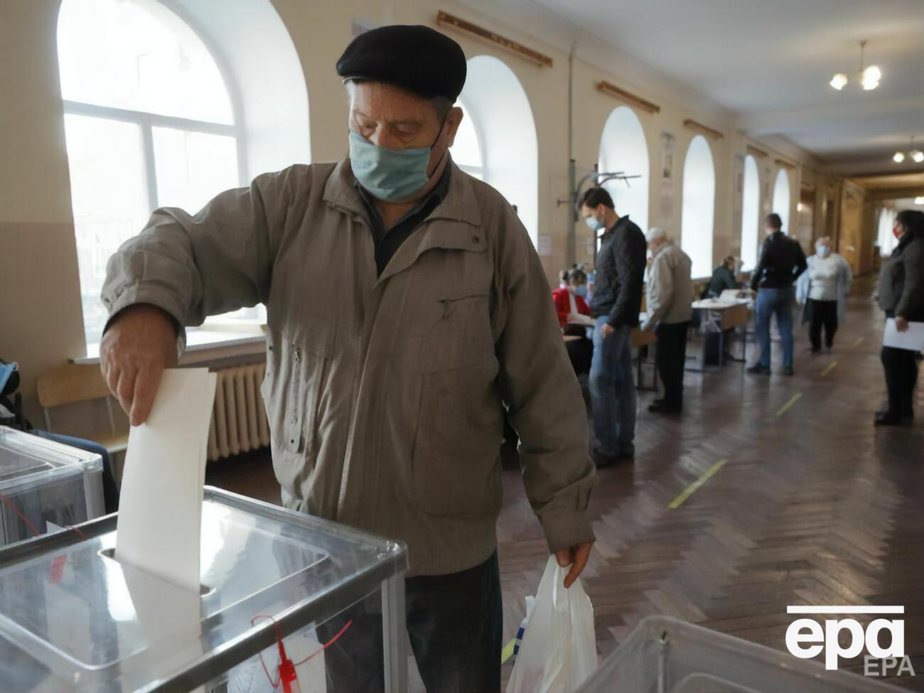 Согласно законопроекту, на временно оккупированных территориях ни общегосударственные выборы, ни местные выборы, ни референдумы Украина не проводит