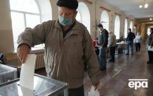 Согласно законопроекту, на временно оккупированных территориях ни общегосударственные выборы, ни местные выборы, ни референдумы Украина не проводит