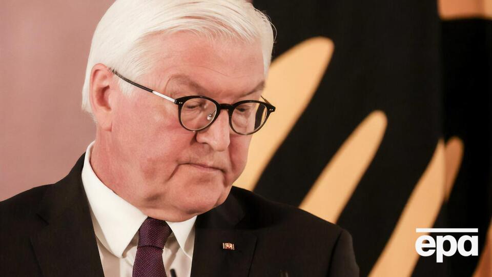 ФРГ вместе с союзниками необходимо помочь тем, кому сейчас угрожает насилие или смерть в Афганистане, отметил Штайнмайер