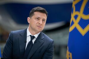 Зеленський (на фото) надіслав лист Разумкову з проханням скликати позачергову сесію Ради, зазначила Кравчук