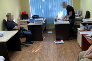 17 серпня правоохоронці продовжили обшуки у київських посадовців