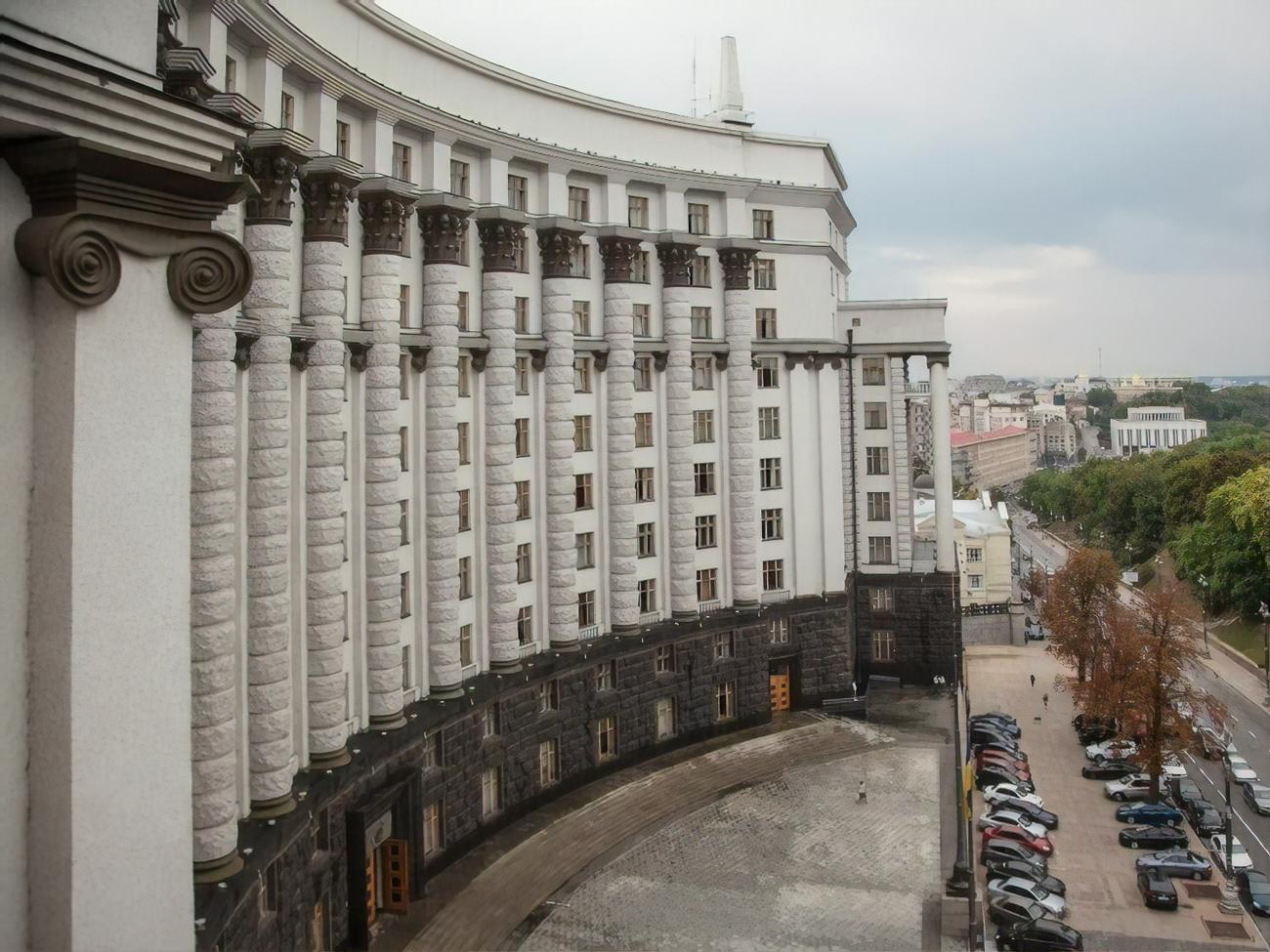 Кабмін сьогодні призначив низку чиновників