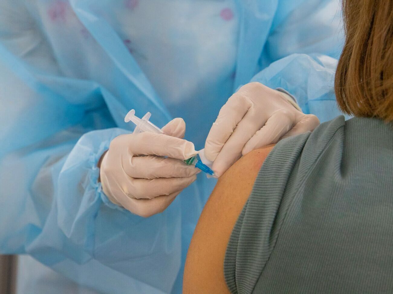 Спеціально обладнані автобуси для вакцинації курсуватимуть Києвом із 19-го до 24 серпня