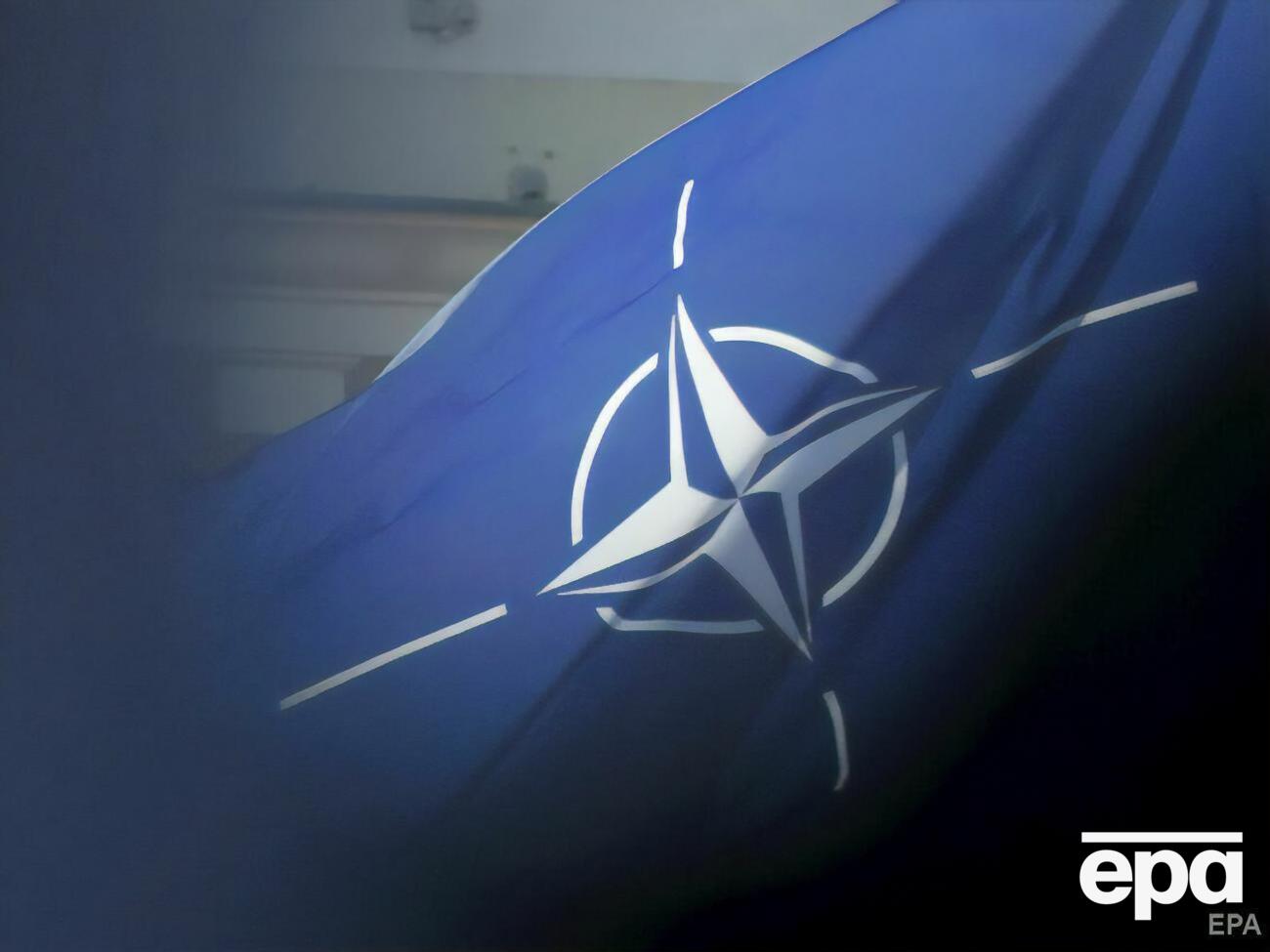 Як зазначають соціологи, найбільше вступ України в НАТО підтримують українці з вікової групи 16&ndash;24 роки