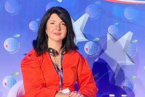 Янина Соколовская: Если по здравому размышлению, то позитивом своей экономической и законодательной деятельности Зеленский сможет назвать только работу "комитета Гетманцева"