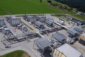 "Нафтогаз Тепло" неодноразово зверталося до органів місцевого самоврядування Нового Роздолу та Новояворівська, а також до обласної влади щодо цього питання, ідеться в повідомленні "Нафтогазу"