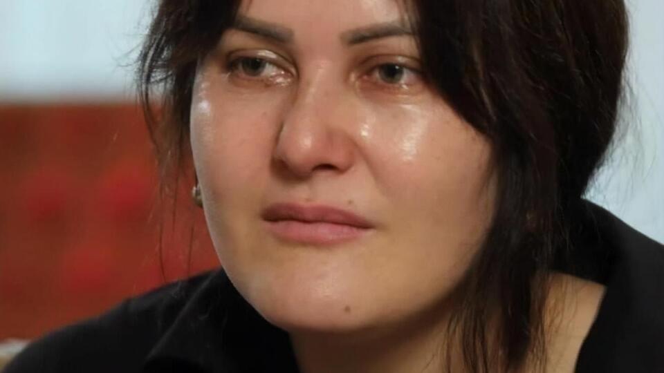 Карими плакала, когда говорила о ситуации в Афганистане
