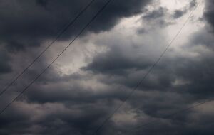 Населенные пункты обесточены в результате срабатывания систем аварийной защиты электросетей