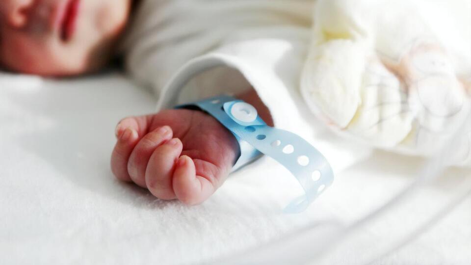 Дівчинці провели операцію і вже виписали з лікарні