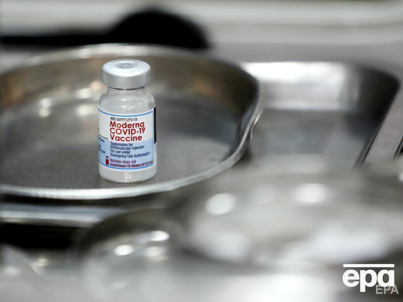 Чаще всего украинцев вчера прививали препаратом Moderna