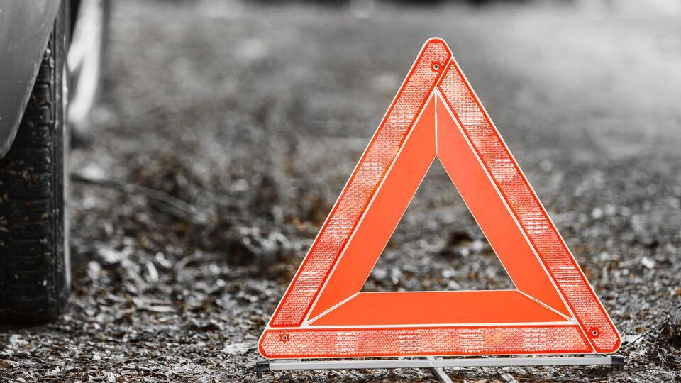 В ДТП в Полтавской области столкнулись автомобиль и микроавтобус