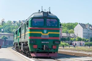 Из-за неэффективной работы "Укрзалізниця" вынуждена закупать дизельное топливо у страны-агрессора, отметили в СНБО