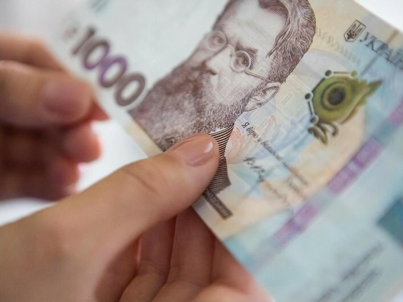 Курс гривны к доллару остался на прежнем уровне