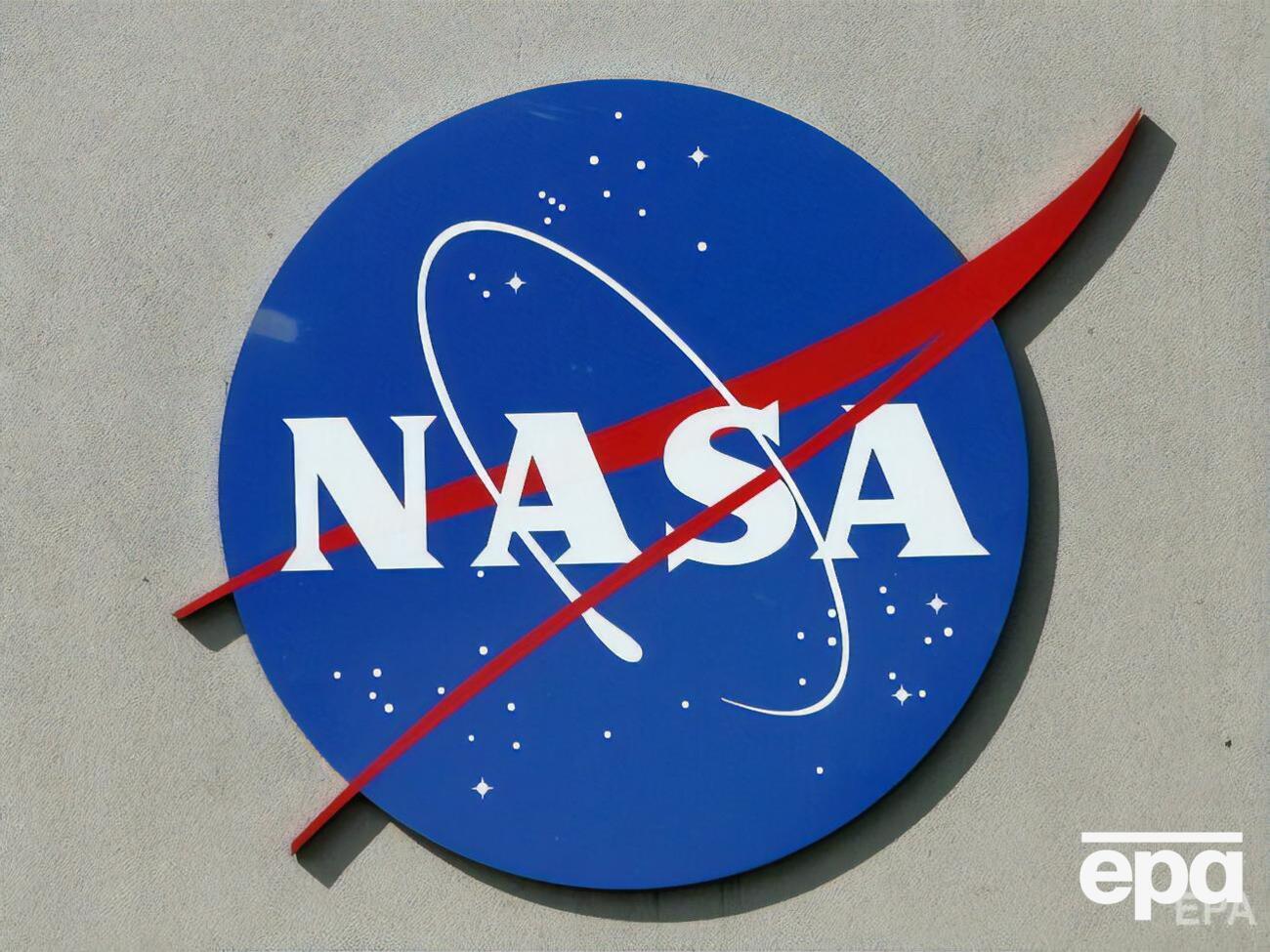 NASA согласилось приостановить работы по контракту до 1 ноября