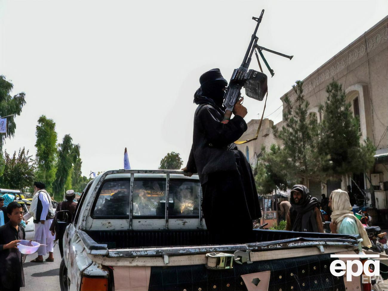 Бойовики "Талібану" полюють на журналістів, заявляють у Deutsche Welle